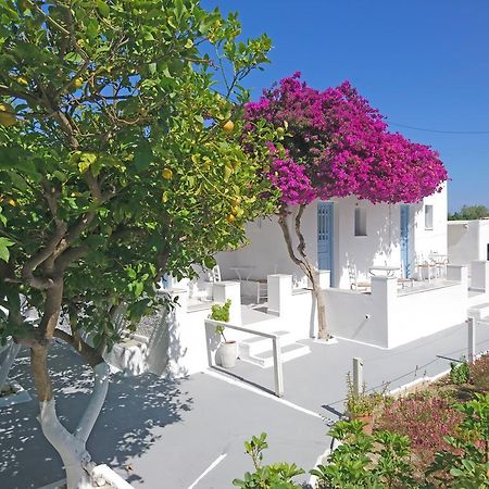 Klironomos Apartments Logaras Exteriör bild